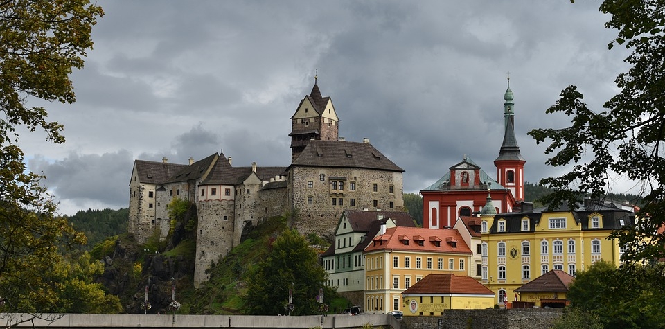 Karlovarsky kraj pamatky lazne turisti