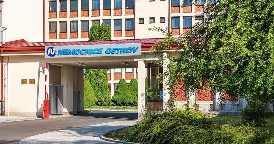 Další očkovací místo v našem kraji je v nemocnici Ostrov