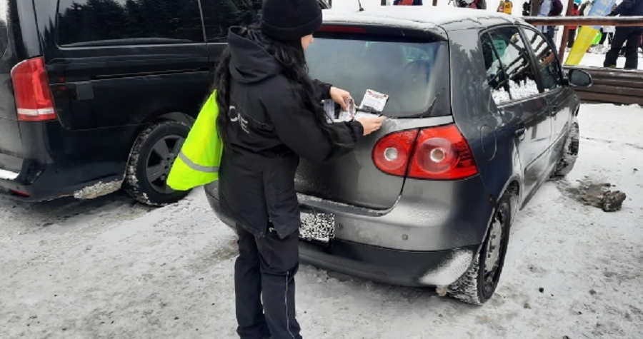 Krušné hory navštívila paní Zima a policejní preventistky