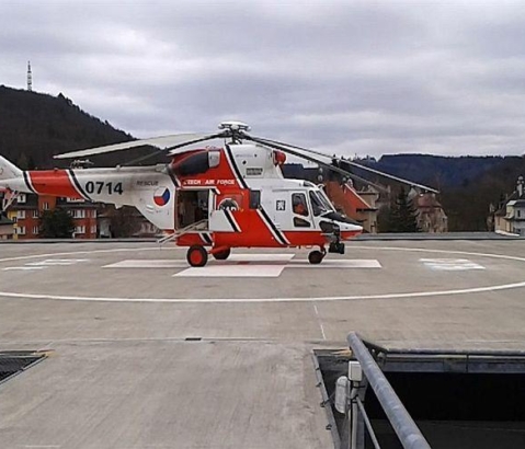 Kraj musí modernizovat heliport v karlovarské nemocnici