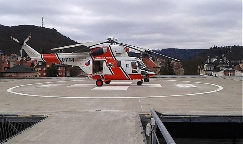 Kraj musí modernizovat heliport v karlovarské nemocnici