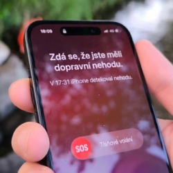 Vodáci převrátili loď, telefon automaticky volal o pomoc