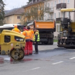 V Karlových Varech začínají opravy povrchů komunikací