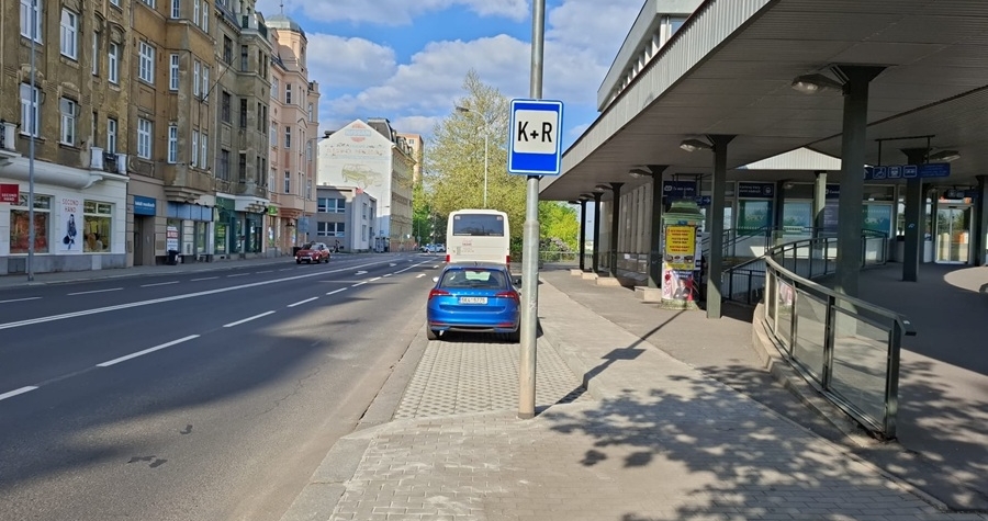 Karlovy Vary mají nová parkovací místa u dolního nádraží
