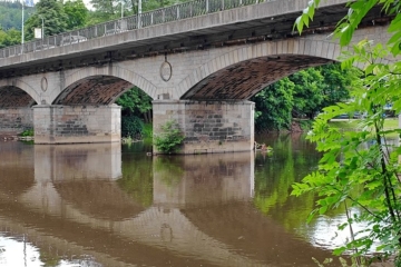Karlovy Vary spojí opravu Chebského mostu i s projektem