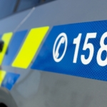 Policisté dopadli podezřelého z napadení seniorky v Chebu