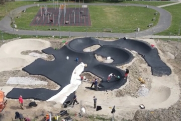 Pumptrack v Novém Sedle. Výstavba a jeho plánované otevření