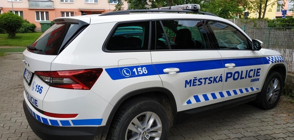 Chodovsti straznici zabranili tragedii Chodovští strážníci zabránili tragédii