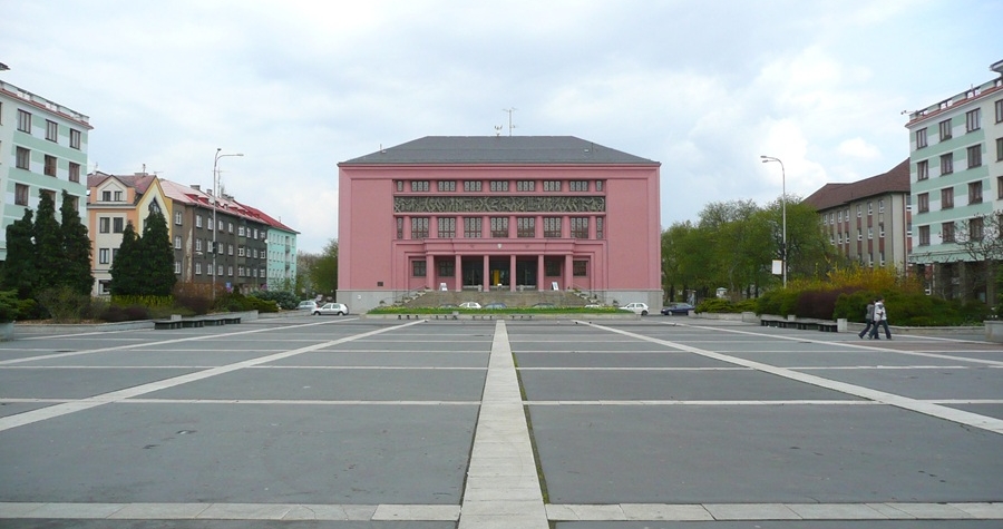 Náměstí Budovatelů v Sokolově má projít velkou proměnou