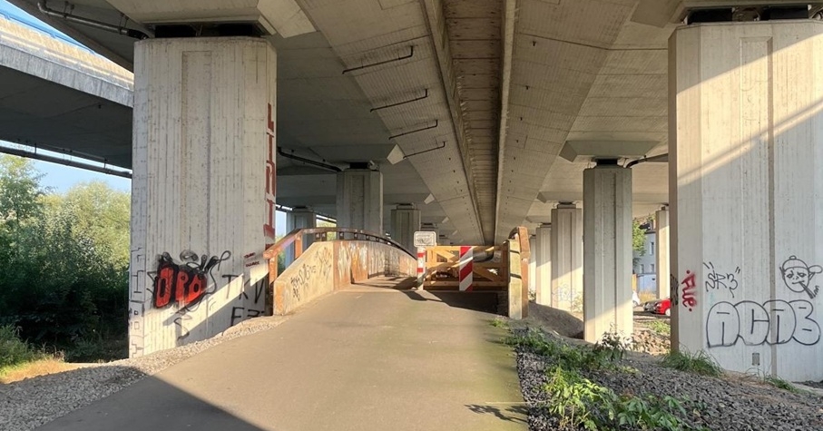 V Karlových Varech začíná rekonstrukce lávky na cyklostezce pod průtahem