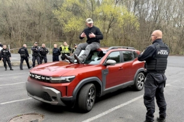 Karlovarští strážníci trénovali s policejním vyjednavačem